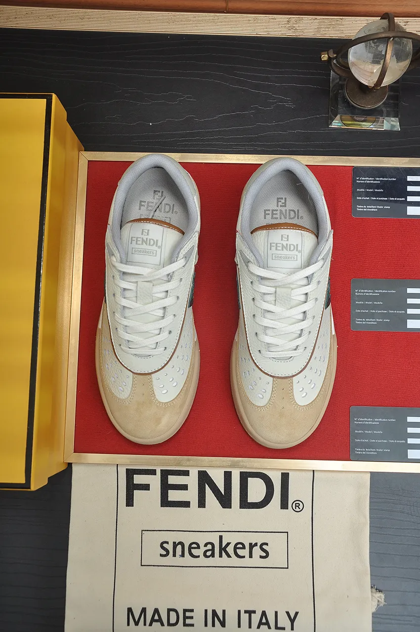 Men's shoes 💰600💶 [Fendi] The latest couple model 🔥 Many 💑 stars have the same style. FD match is a one-to-one replica of the original version. The first fendi match created by designer Kim Jones and Trainer basketball sneakers by Donkey. Material: Original silk leather. Lining: breathable mesh. Packaging: Original 1:1 matching high-end packaging. Size: Female 35-40 Male 38-44 (45 46. Custom-made (no return or exchange)